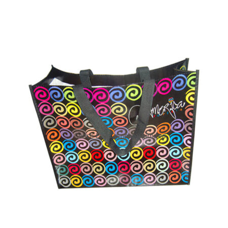 34 - Lamineli Çanta